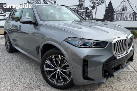 Grey 2025 BMW X5 Wagon Xdrive30D M Sport