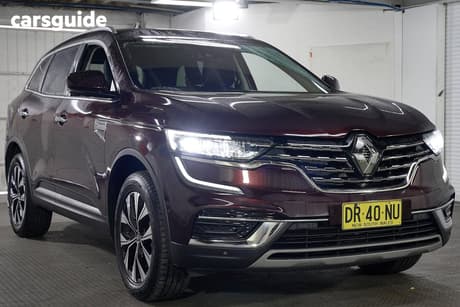 Red 2023 Renault Koleos Wagon Zen (4X2)