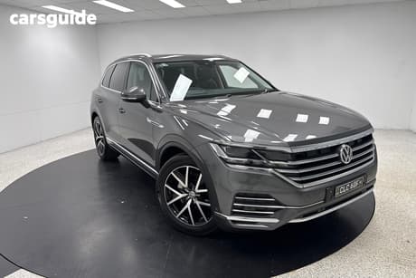 Grey 2019 Volkswagen Touareg Wagon Launch Edition