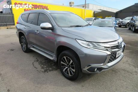 Silver 2018 Mitsubishi Pajero Sport Wagon Gls (4X4) 7 Seat