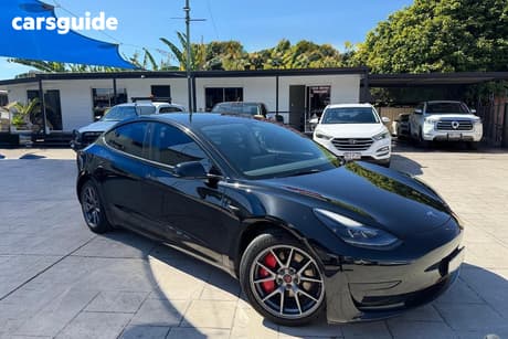Black 2023 Tesla Model 3 Sedan Long Range
