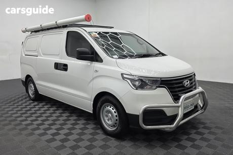 White 2020 Hyundai Iload Van 3S Liftback