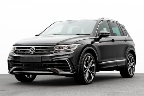 Black 2023 Volkswagen Tiguan Wagon 162Tsi R-Line