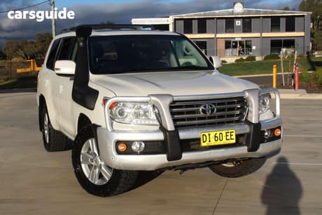White 2016 Toyota Landcruiser Wagon Vx (4X4)