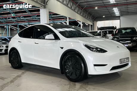 White 2022 Tesla Model Y Wagon Rear-Wheel Drive