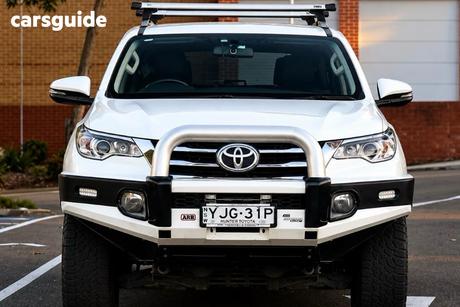 White 2019 Toyota Fortuner Wagon Gxl