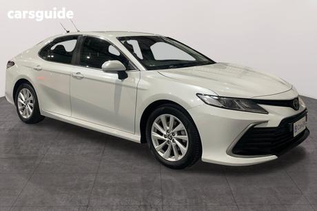 White 2023 Toyota Camry Sedan Ascent