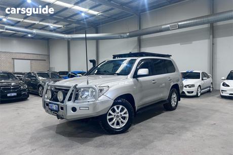 Silver 2009 Toyota Landcruiser Wagon Sahara (4X4)