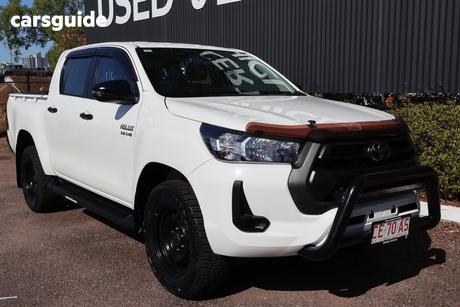 White 2021 Toyota Hilux Double Cab Pick Up Sr Hi-Rider