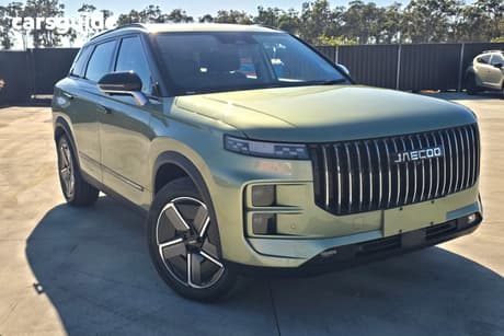 Green 2026 Jaecoo J7 Wagon Track