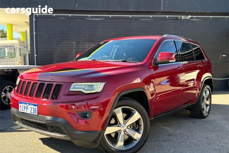 Red 2013 Jeep Grand Cherokee Wagon Laredo (4X4)