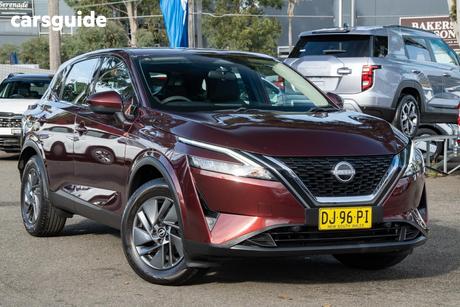 Red 2024 Nissan Qashqai Wagon St