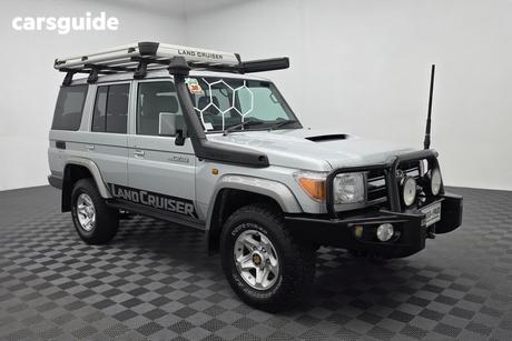 Silver 2016 Toyota Landcruiser Wagon Gxl (4X4)