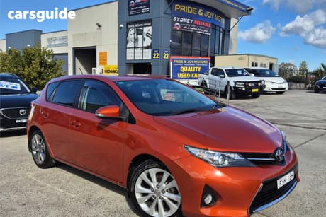 Orange 2013 Toyota Corolla Hatchback Levin Sx