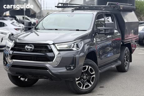 Grey 2020 Toyota Hilux Double Cab Chassis Sr5 (4X4)