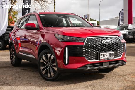 Red 2026 Chery Tiggo 4 Wagon Ultimate