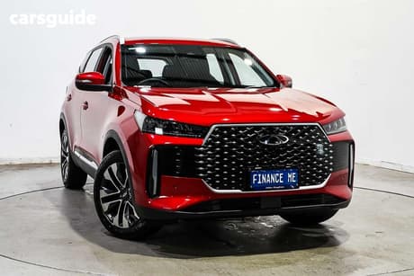 Red 2025 Chery Tiggo 4 Wagon Ultimate