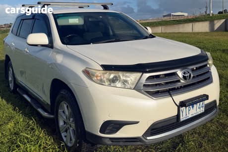 White 2011 Toyota Kluger Wagon Kx-R (4X4) 7 Seat