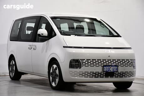 White 2025 Hyundai Staria Wagon