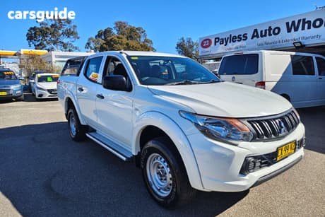 2016 Mitsubishi Triton Dual Cab Utility Glx