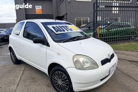 White 2002 Toyota Echo Hatchback