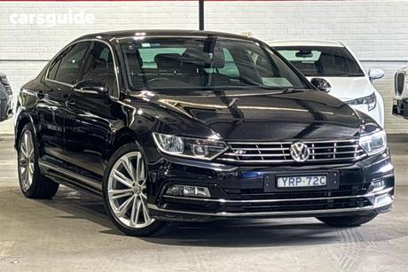 Black 2016 Volkswagen Passat Sedan 140 Tdi Highline
