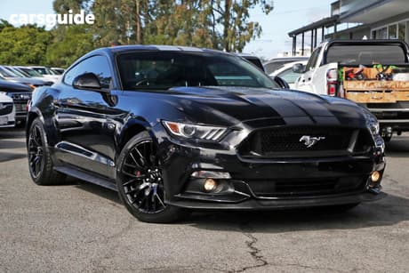 Black 2016 Ford Mustang Coupe Fastback Gt 5.0 V8