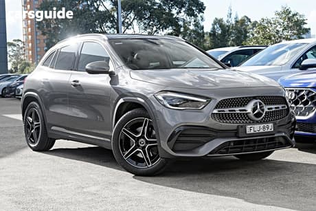 Grey 2023 Mercedes-Benz GLA200 Wagon 200