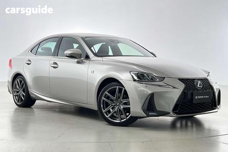 2018 Lexus IS300H Sedan F Sport Hybrid