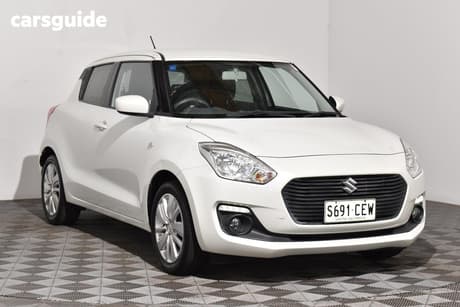 White 2018 Suzuki Swift Hatchback Gl Navigator
