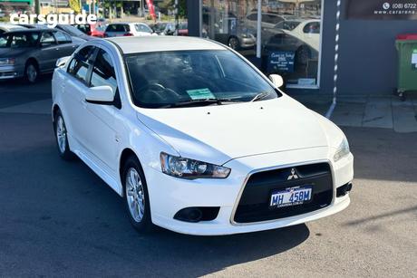 White 2012 Mitsubishi Lancer Sedan Es