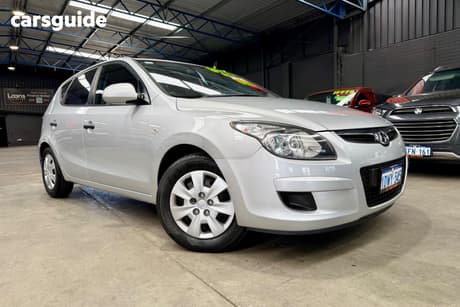 Silver 2011 Hyundai I30 Hatchback Sx