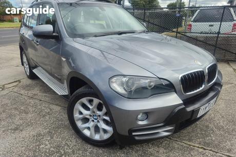 Grey 2009 BMW X5 Wagon Xdrive 30I
