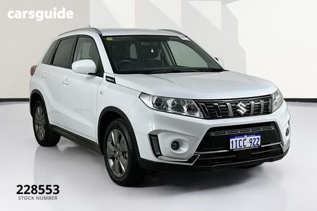 White 2023 Suzuki Vitara Wagon 1.6L