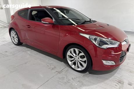 Red 2014 Hyundai Veloster Coupe