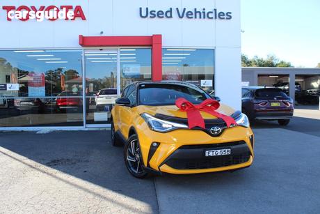 Yellow 2022 Toyota C-HR SUV