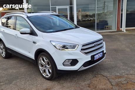 White 2017 Ford Escape Wagon Titanium (Awd)