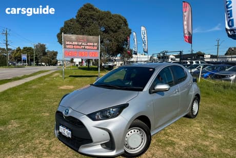 Silver 2022 Toyota Yaris Hatch ASCENT SPORT