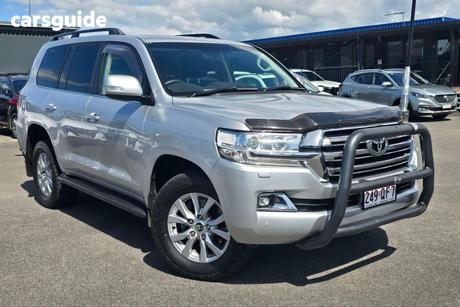Silver 2017 Toyota Landcruiser Wagon Vx (4X4)