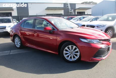 Red 2018 Toyota Camry Sedan Ascent