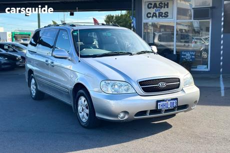 Silver 2006 Kia Carnival Wagon Ls