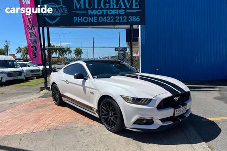White 2017 Ford Mustang Coupe Fastback Gt 5.0 V8