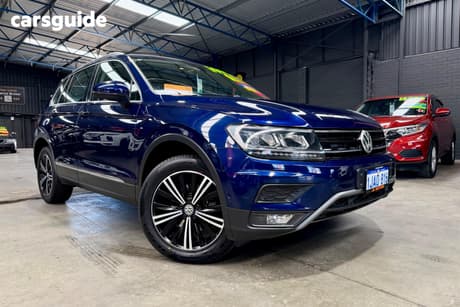 Blue 2017 Volkswagen Tiguan Wagon 110 Tdi Comfortline