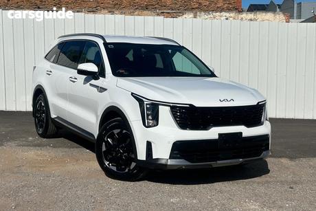 White 2024 Kia Sorento Wagon Sport 7 Seat