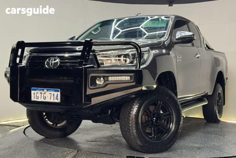 Grey 2019 Toyota Hilux X Cab Pickup Sr5 (4X4)