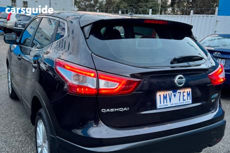 2015 Nissan Qashqai Wagon St (4X2)