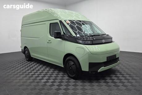 Green 2026 Farizon Supervan Commercial F