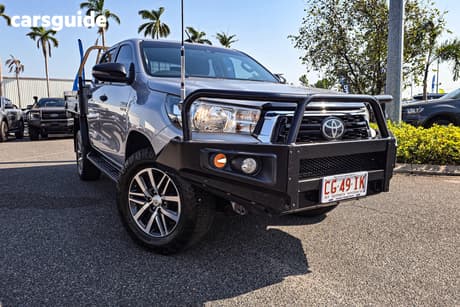 Silver 2019 Toyota Hilux Double Cab Chassis Sr (4X4)