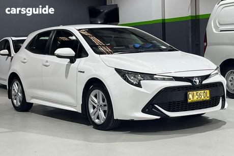 White 2019 Toyota Corolla Hatchback Ascent Sport (Hybrid)