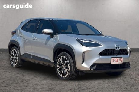 Silver 2022 Toyota Yaris Cross Wagon Urban Hybrid